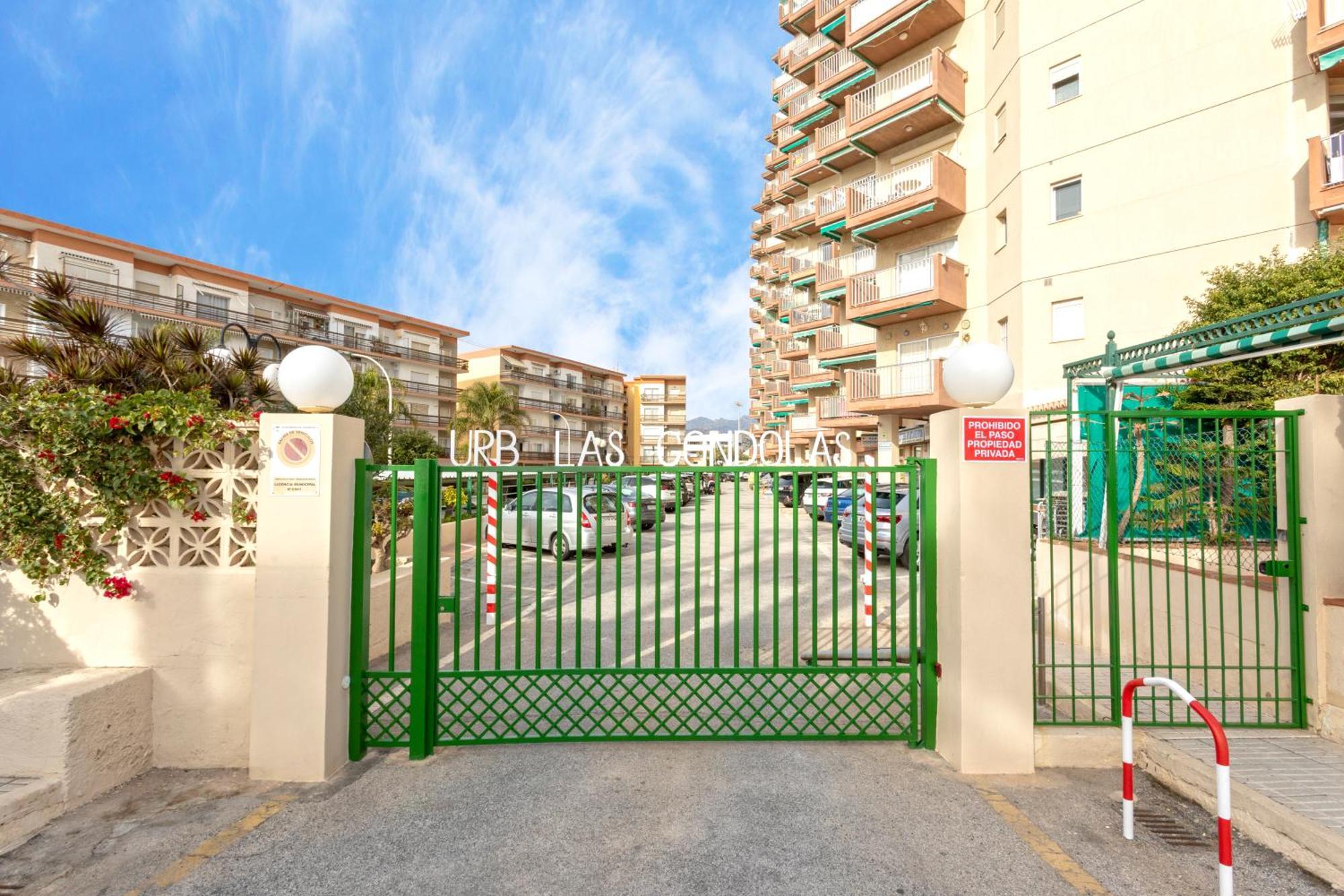 1004 - Beachfront Apartment On El Paseo, 4 Pers - Air Conditionning - Wi-Fi - Smart Tv Almuñécar Exteriör bild